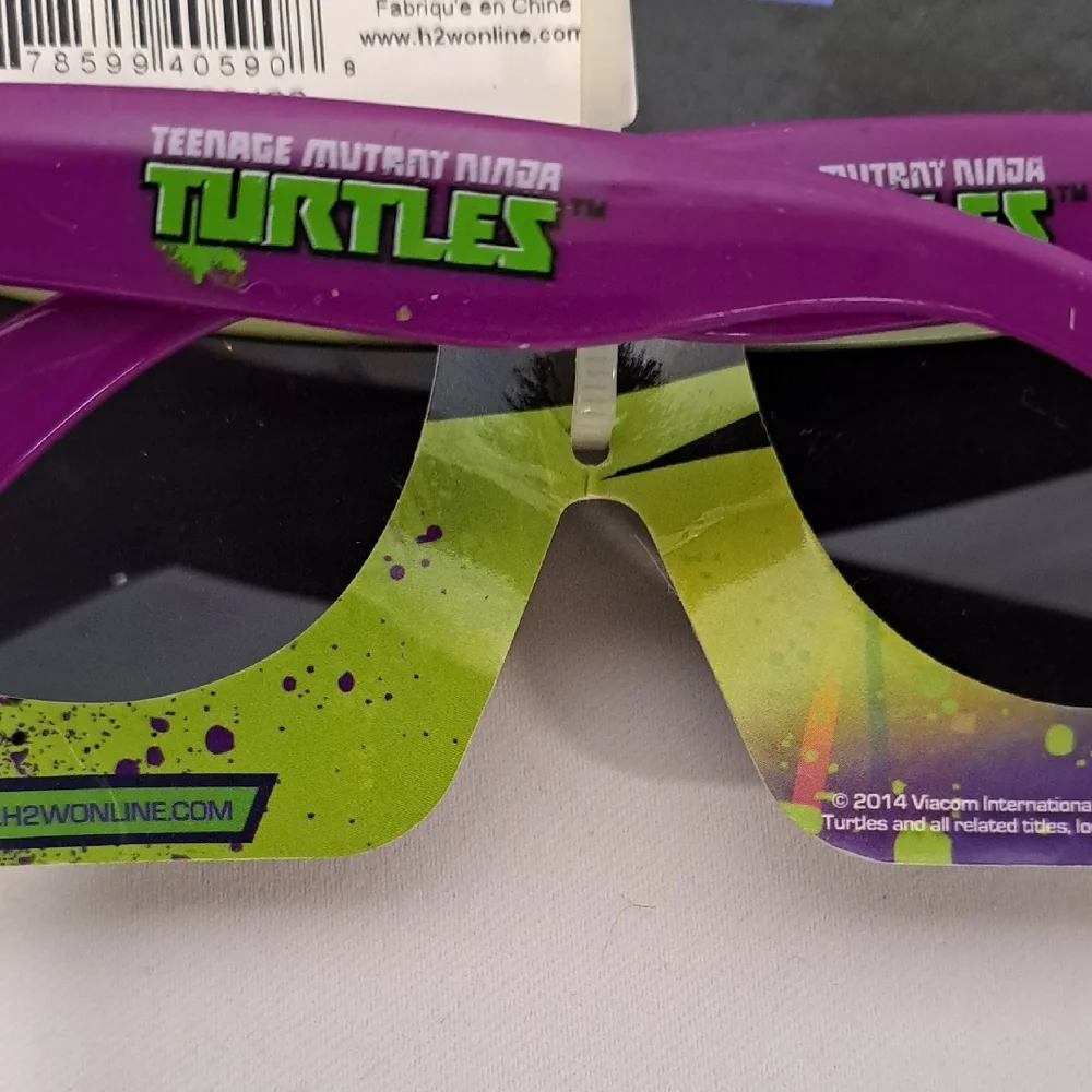 Nickelodeon TMNT Turtle Shades Green and Purple